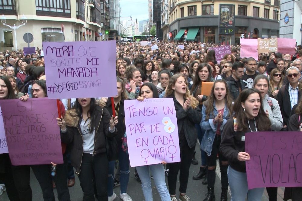 Concentración lel 27 de abril frente a los juzgados en Bilbao para protestar por la sentencia del caso La Manada.