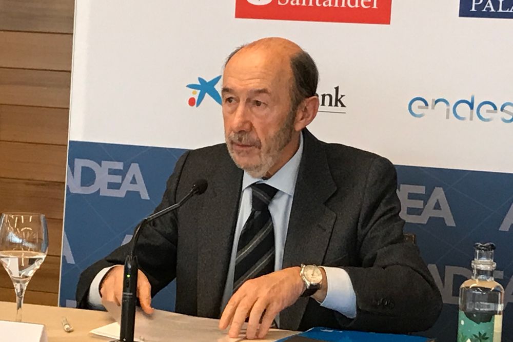 El exministro Alfredo Pérez Rubalcaba. 