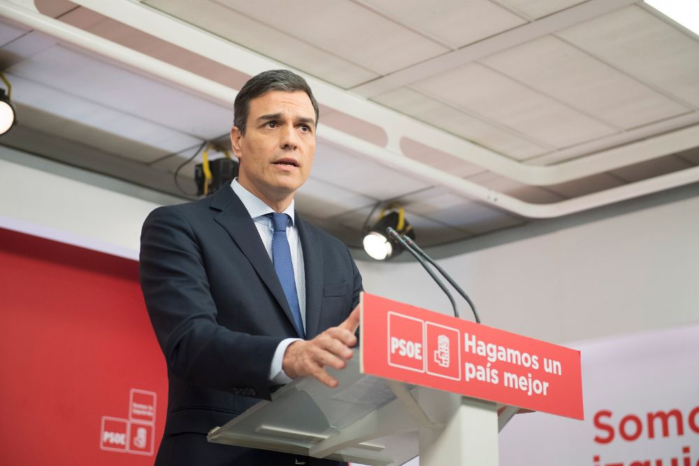 Rueda de prensa del líder del PSOE, Pedro Sánchez, tras la reunión extraordinaria de la Comisión Ejecutiva Federal.