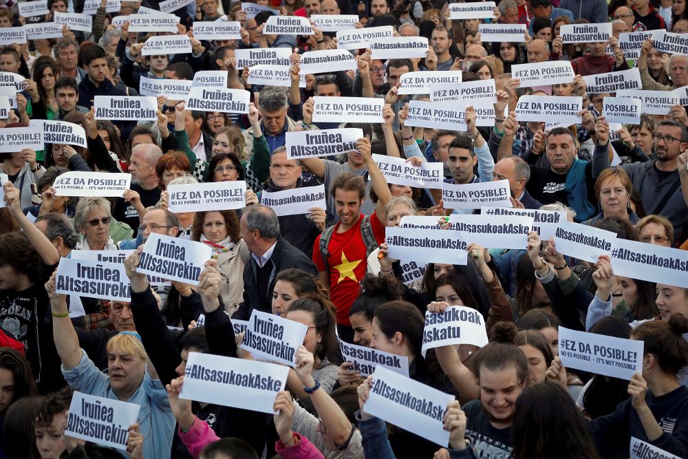 Protestas en Pamplona por las detenciones e ingreso en prisión de cuatro de los condenados.
