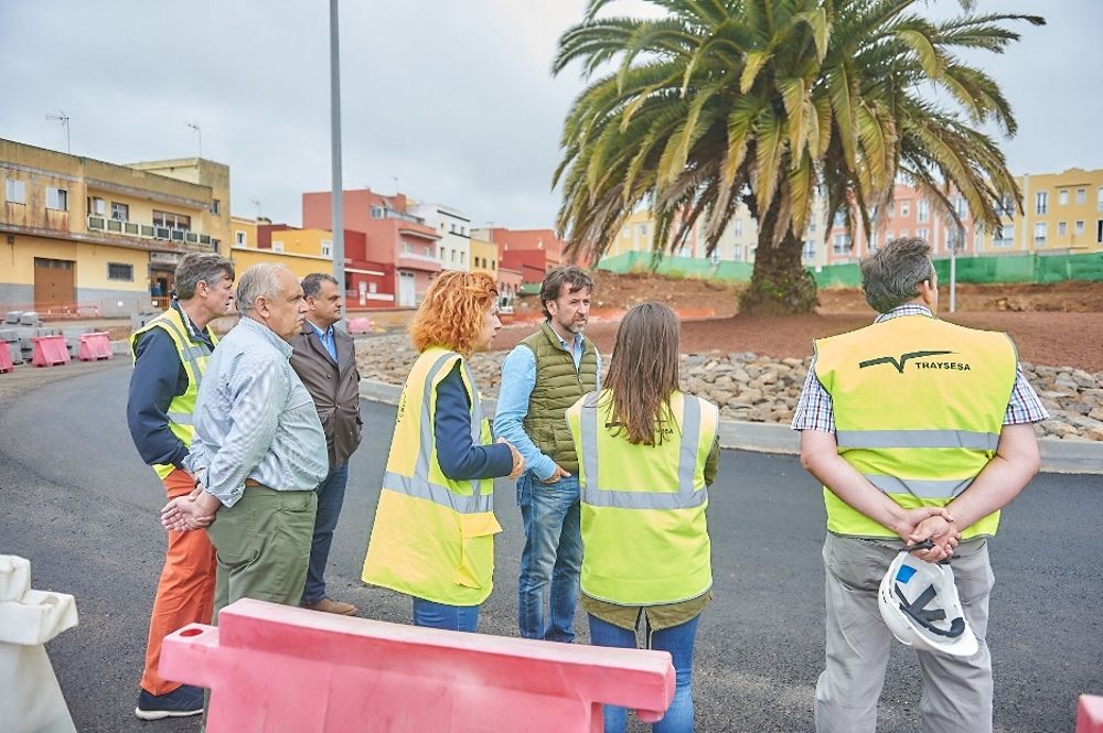 La obra que el Cabildo de Tenerife lleva a cabo para mejorar el enlace Coromoto-San Benito, en La Laguna, y cuya finalidad es reducir la congestión del tráfico que afecta a la TF-5, avanza a buen ritmo, y estará concluida en agosto.