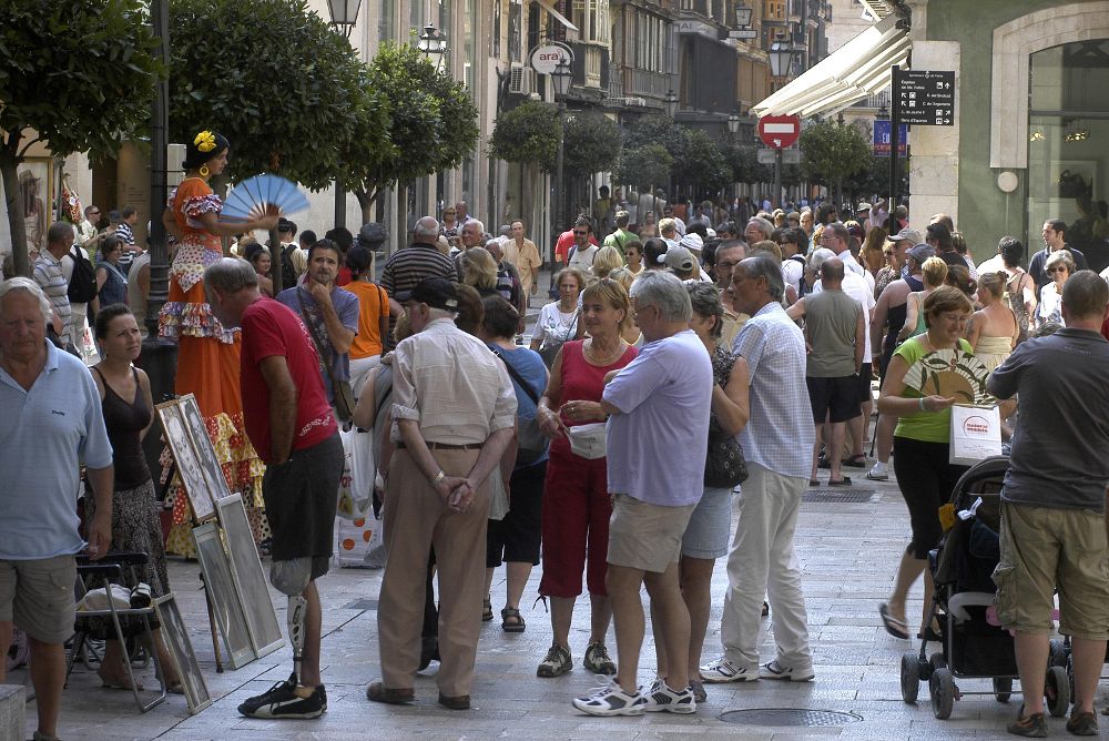 Turistas en Palma de Mallorca.
