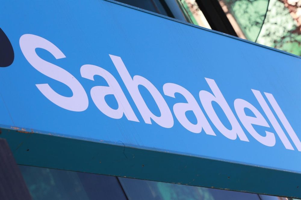 Banco Sabadell suelta lastre con la venta de activos inmobiliarios.