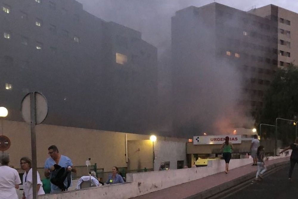 Una imagen del incendio en Urgencias del hospital.