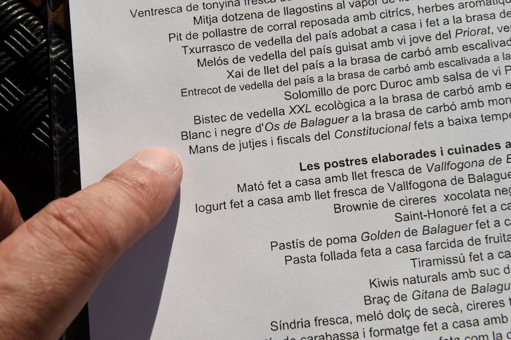 Vista de la carta del restaurante Nova Font Blanca, de Balaguer (Lleida).