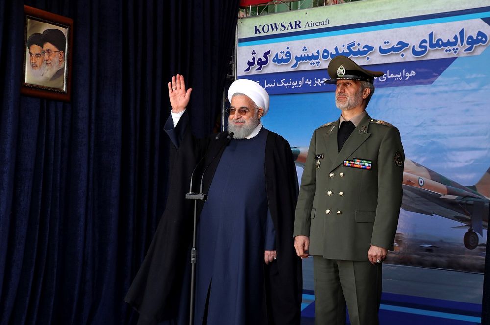 El presidente iraní, Hasán Rohaní (izq), y el ministro de Defensa, Amir Hatami.