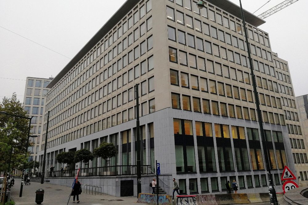 Fachada del edificio donde se encuentra el juzgado belga que se ocupa de la demanda civil contra Llarena.
