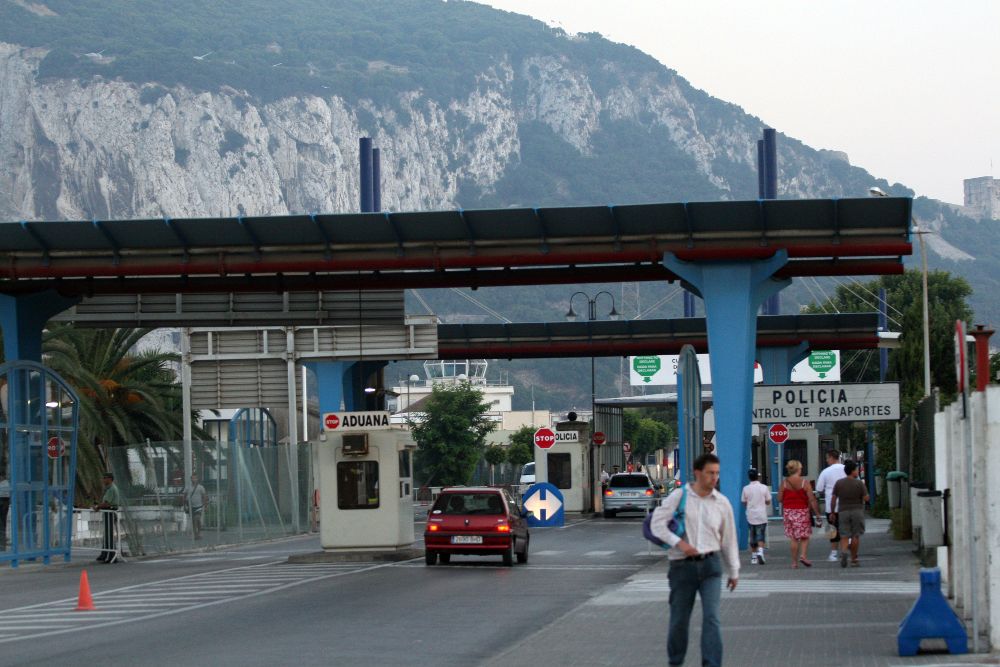 Frontera entre La Linea y Gibraltar.