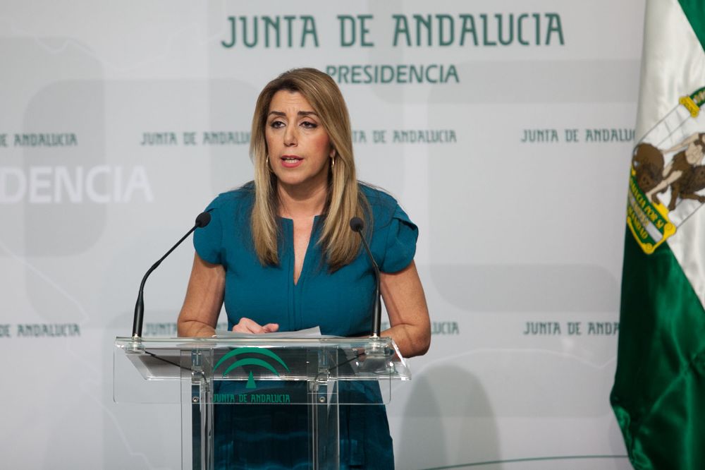 La presidenta de la Junta, Susana Díaz, compareció al final de la reunión extraordinaria del Consejo de Gobierno de la Junta.