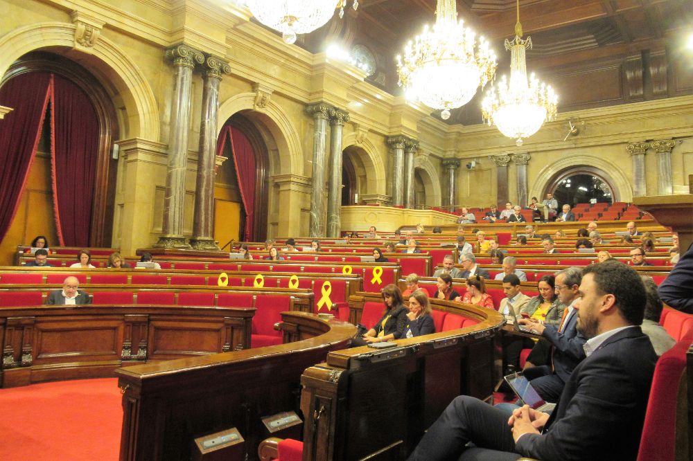 Pleno de hoy en el Parlamento catalán.