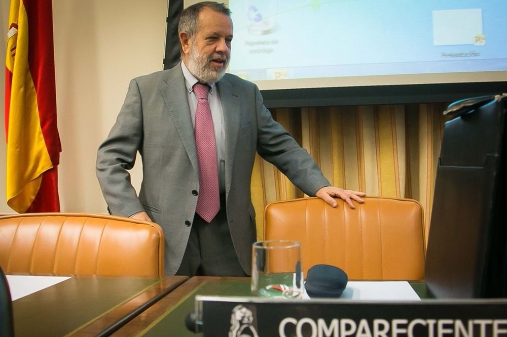 El Defensor del Pueblo, Francisco Fernández Marugán.
