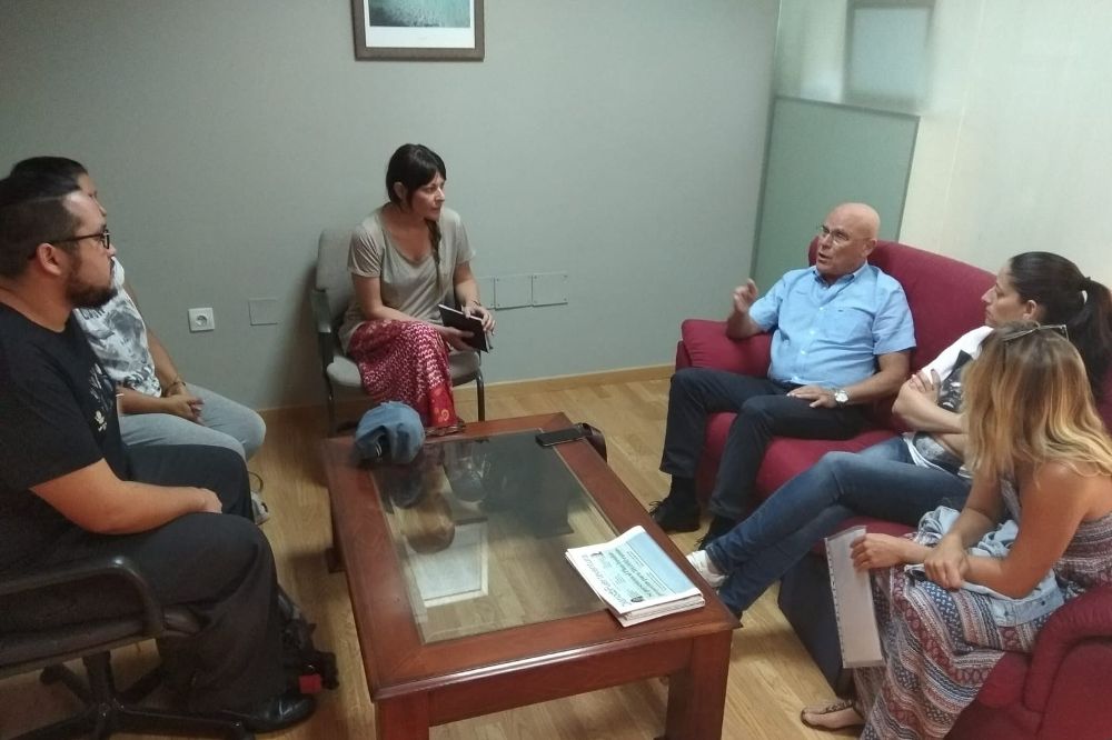 El Diputado del Común, Rafael Yanes, reunido con colectivos de Fuerteventura.