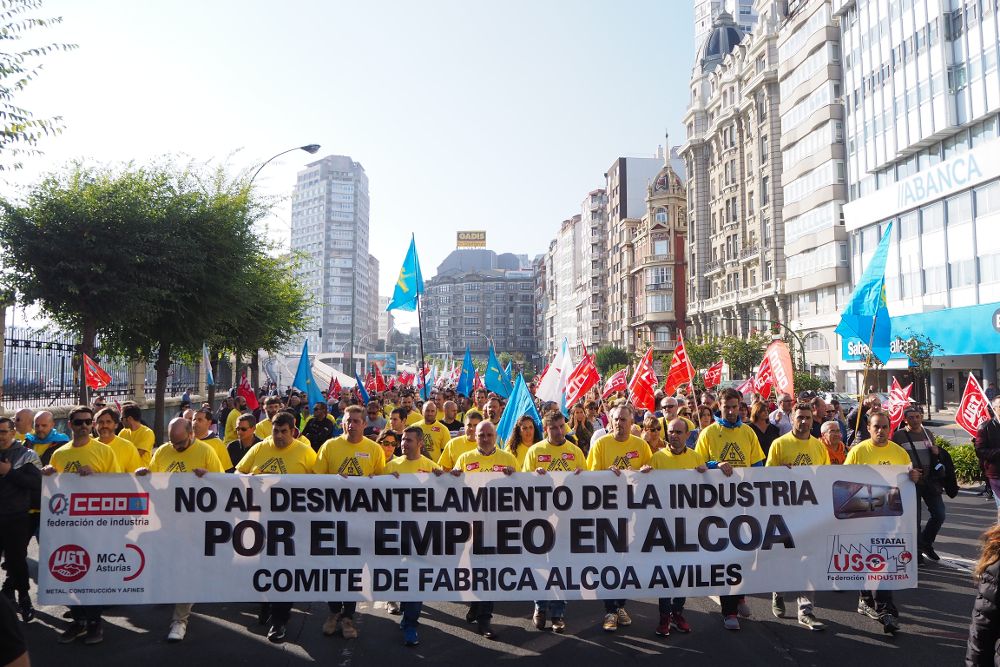 Manifestación de los trabajadores de la multinacional Alcoa en A Coruña, Galicia.