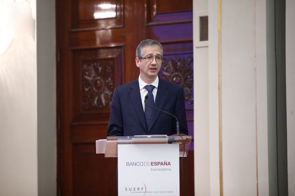 El gobernador del Banco de España, Pablo Hernández de Cos, inaugura unas jornadas del Banco de España y el European Money and Finance Forum (SUERF) spbre el futuro del sector bancario. 