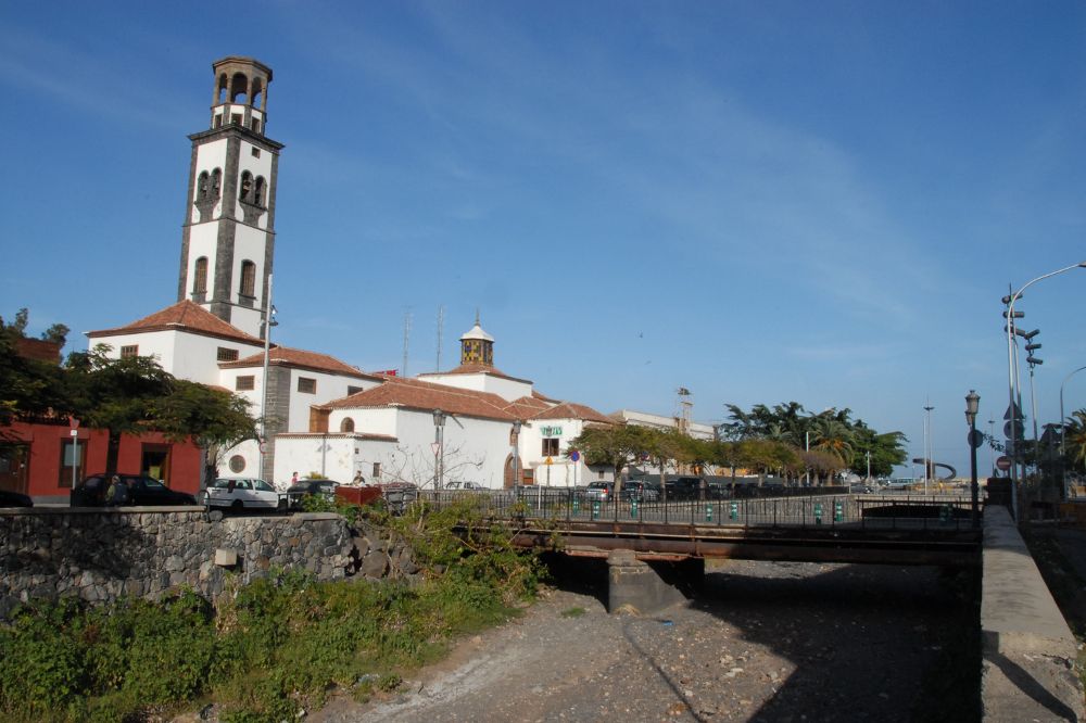 Barranco de Santos e iglesia de la Concepción forman parte del núcleo fundacional de la ciudad, lo que el Cabildo llama "antiguo Santa Cruz".