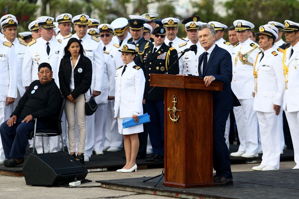 Macri habla en un homenaje al cumplirse un año de la desaparición del submarino argentino ARA San Juan, el jueves 15 de noviembre de 2018, en Mar del Plata (Argentina).
