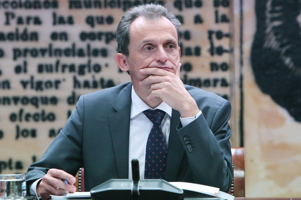 Pedro Duque en la Comisión de Ciencia, Innovación y Universidades en el Senado.