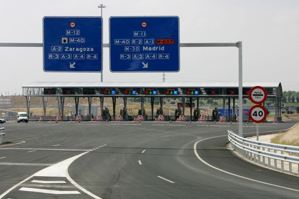 Autopista eje aeropuerto Madrid Barajas, de peaje.