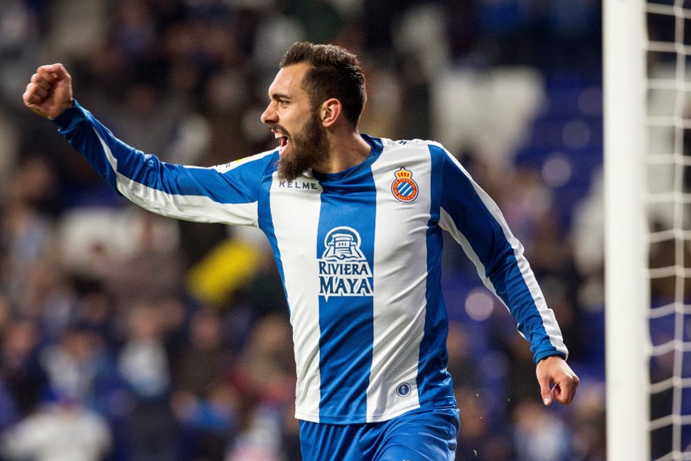 El delantero del RCD Espanyol, Borja Iglesias, celebra su gol anotado ante el CD Leganés.