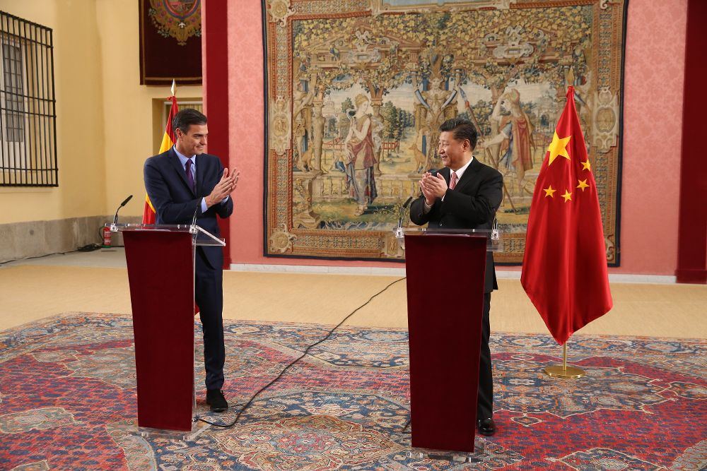 El presidente del Gobierno español, Pedro Sánchez, preside junto al presidente de China, Xi Jinping, el encuentro del Consejo Asesor Empresarial España-China en el Palacio de El Pardo.