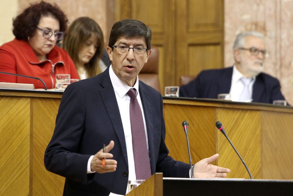 Juan Marín en la segunda jornada del debate de investidura de Juanma Moreno como presidente de la Junta de Andalucía.