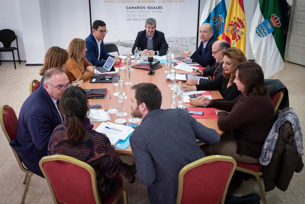 Consejo de Gobierno de Canarias en La Graciosa. 
