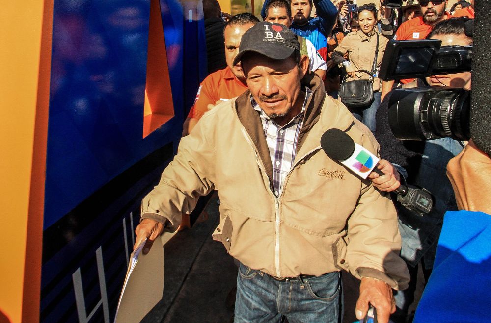 El hondureño Catardo Gómez Cardozo, es devuelto a territorio mexicano el martes, en Tijuana, Baja California (México). Era el primer migrante devuelto por Estados Unidos según el protocolo de protección de migrantes, que establece una espera hasta que se lleve a cabo su audiencia ante el tribunal de inmigración.