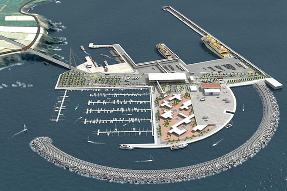 Fariña añade a los beneficios del puerto de Fonsalía el tráfico de mercancías y personas en Alajeró.