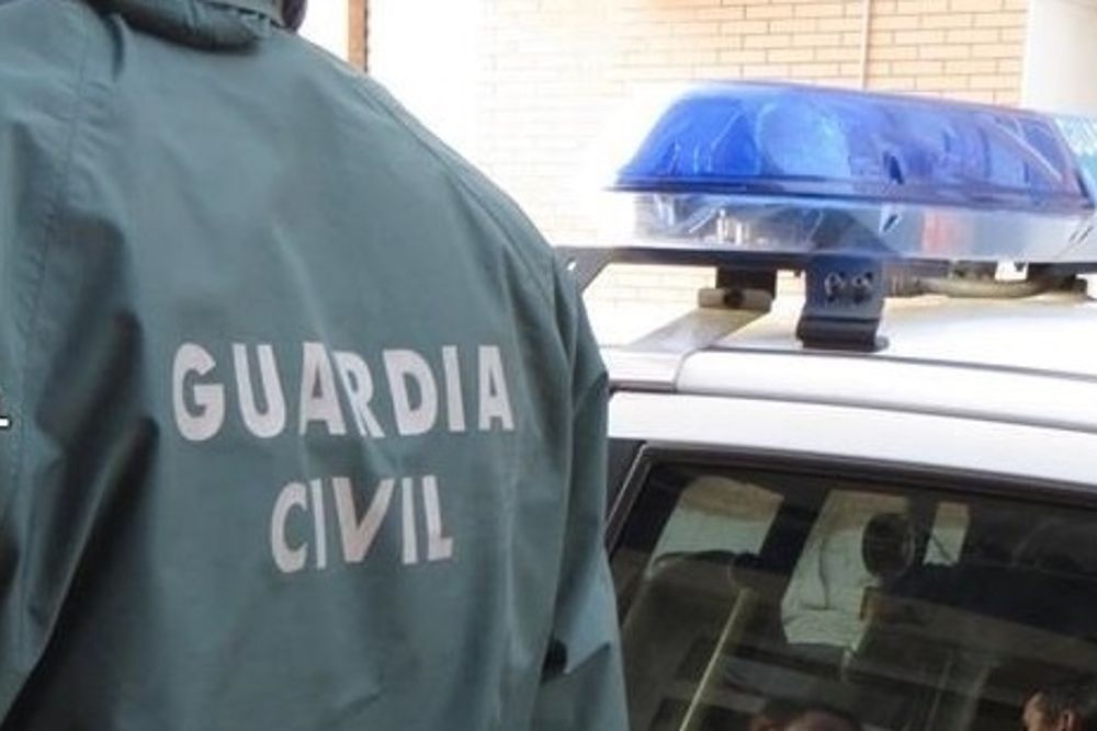Agentes de la Guardia Civil han detenido este lunes a la pareja sentimental de la mujer de 29 años localizada degollada el pasado sábado.