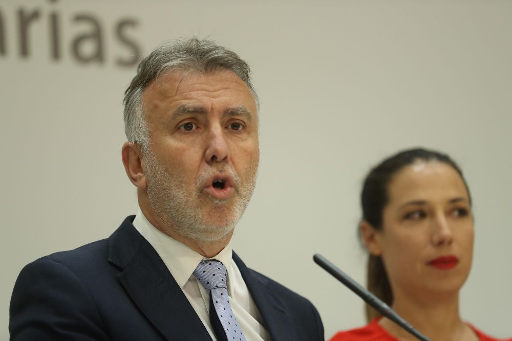 Ángel Víctor Torres criticó el discurso del presidente de Canarias, Fernando Clavijo, al término de su intervención en el debate general sobre el estado de la nacionalidad canaria. 