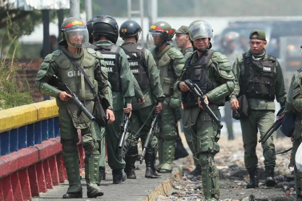 Miembros de la Guardia Nacional Bolivariana en la frontera con Cúcuta (Colombia).