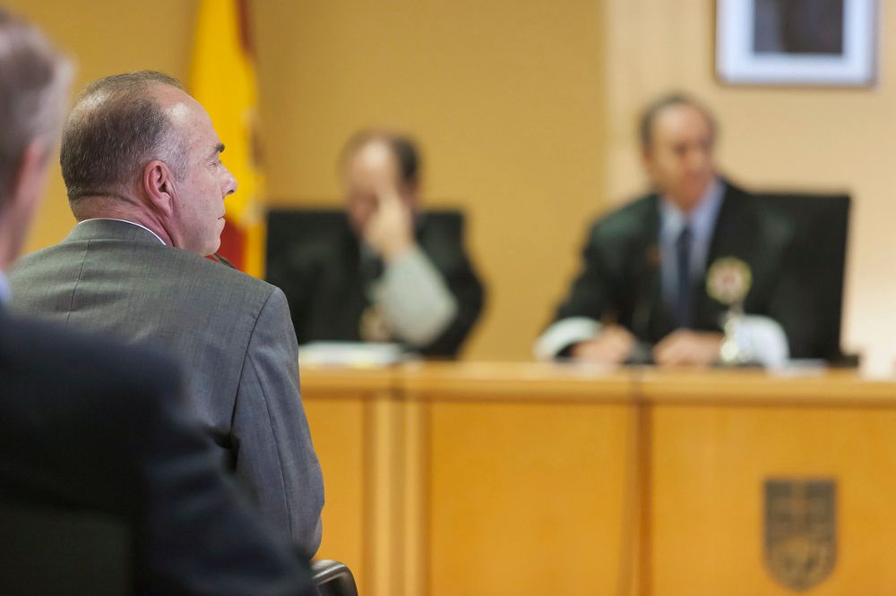 El exalcalde de Santa Cruz de Tenerife Miguel Zerolo, durante su declaración en el juicio.