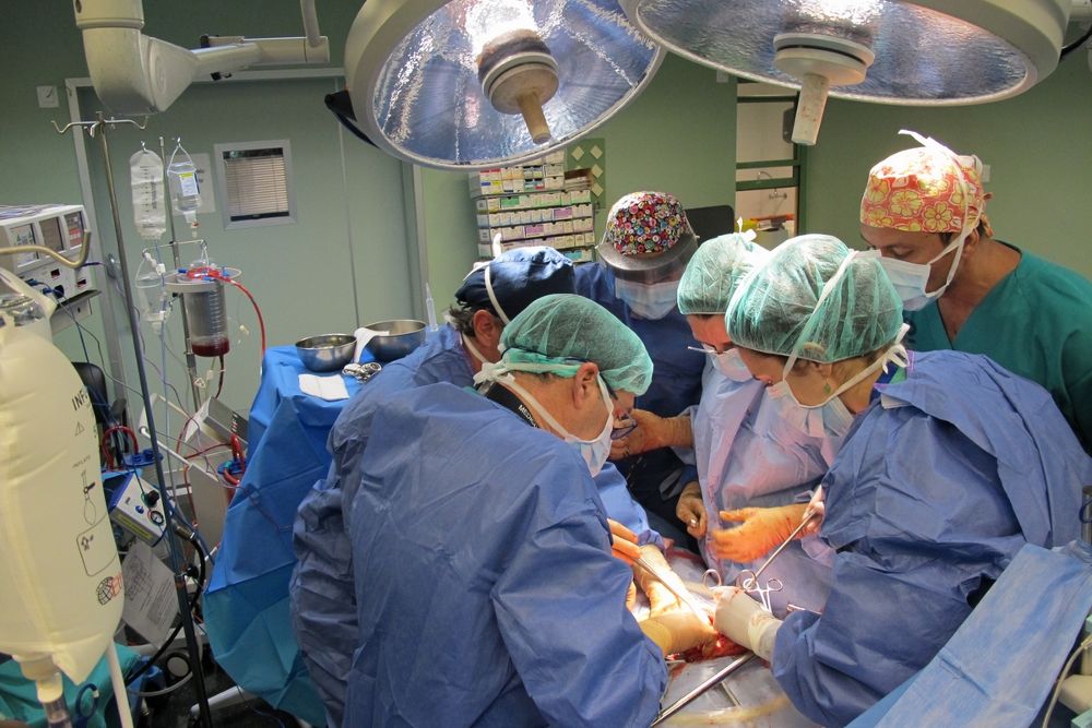 Las intervenciones quirúrgicas son una de las prestaciones sanitarias que más se derivan a las clínicas concertadas.