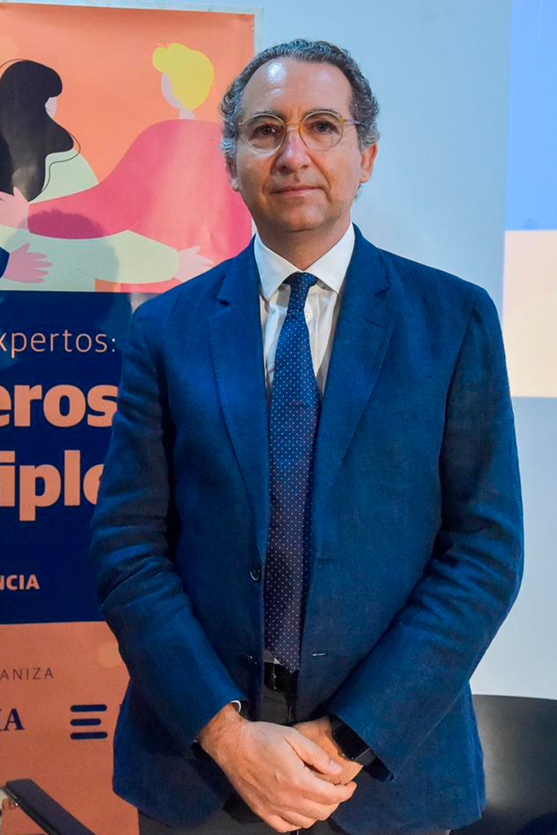 Doctor Miguel Hervás, neurólogo en el Complejo Hospitalario Universitario Insular-Materno Infantil (Chuimi)