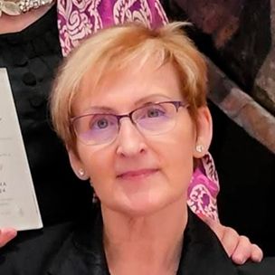 Elvira Pérez